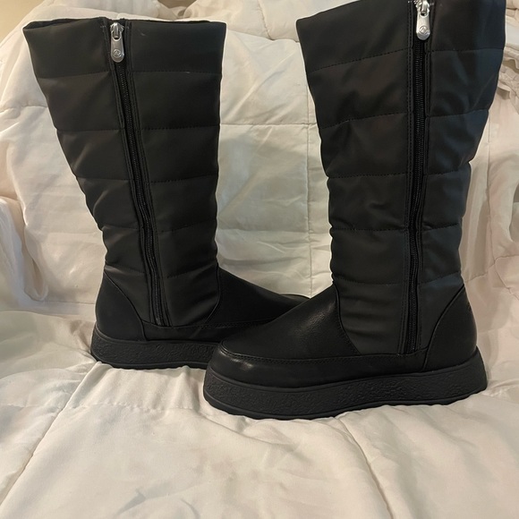 NWOT Waterproof Cold weather Boots - Picture 6 of 16